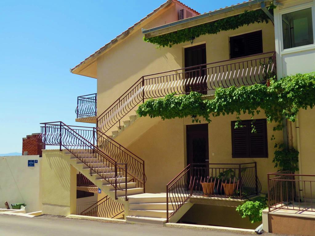 Apartments Pino Brela Dış mekan fotoğraf
